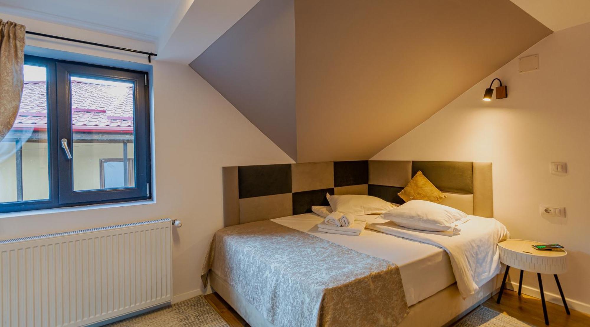 Complex Turistic Luminita Hotell Moeciu De Sus Exteriör bild